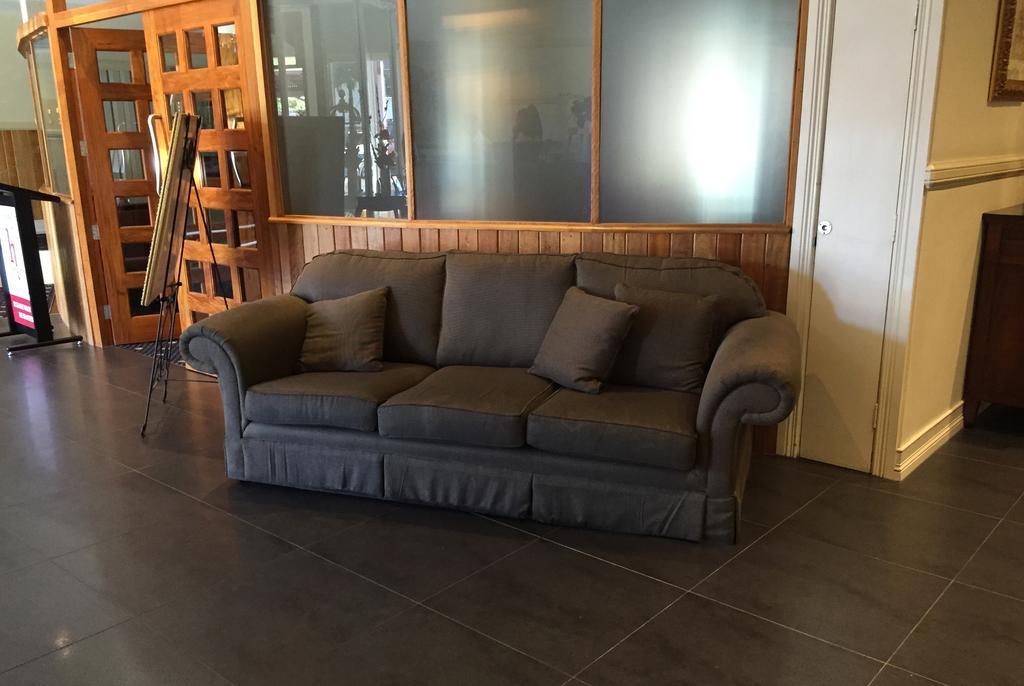 Redearth Boutique Hotel Mount Isa Luaran gambar