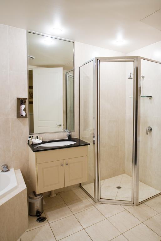 Redearth Boutique Hotel Mount Isa Bilik gambar
